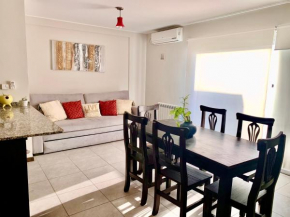 Departamento céntrico, pileta cochera moderno y lujoso, Villa Carlos Paz